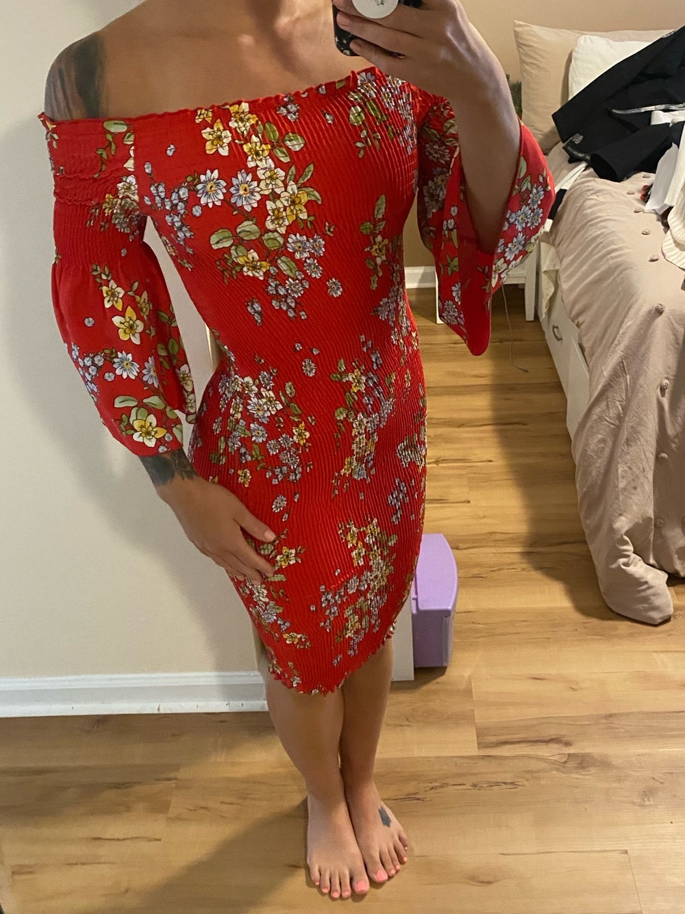 Hot Miami Styles Red Midi fitted Floral Dress